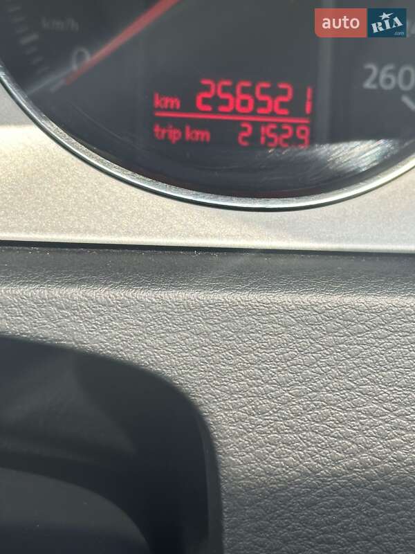 Универсал Volkswagen Passat 2009 в Черновцах