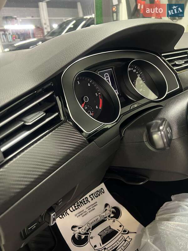 Универсал Volkswagen Passat 2019 в Николаеве