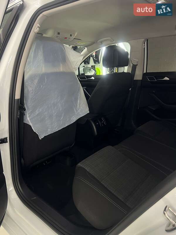 Универсал Volkswagen Passat 2019 в Николаеве