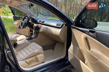 Седан Volkswagen Passat 2006 в 