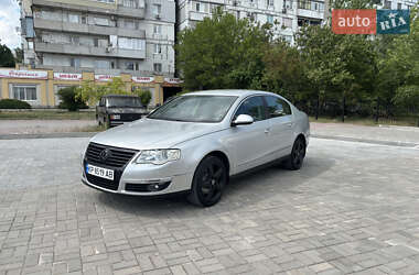Седан Volkswagen Passat 2006 в Запоріжжі