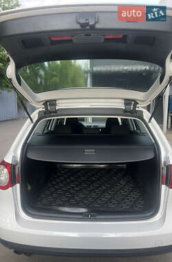 Універсал Volkswagen Passat 2008 в 