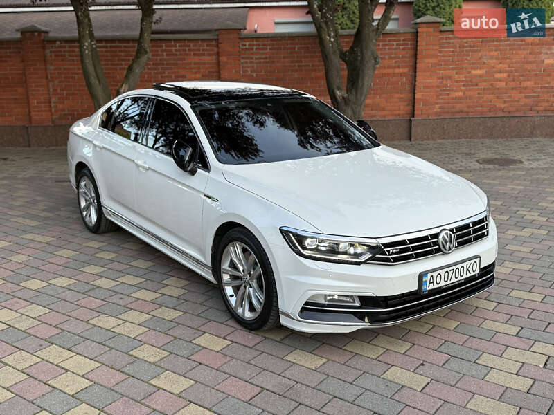 Седан Volkswagen Passat 2016 в Мукачево