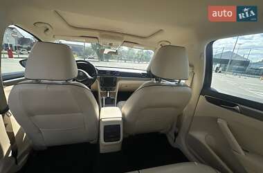 Седан Volkswagen Passat 2017 в 