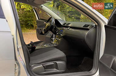 Универсал Volkswagen Passat 2010 в 