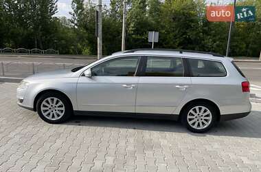 Универсал Volkswagen Passat 2006 в 