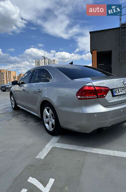 Седан Volkswagen Passat 2013 в 