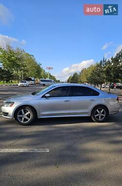 Седан Volkswagen Passat 2014 в 