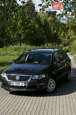 Универсал Volkswagen Passat 2007 в Ровно