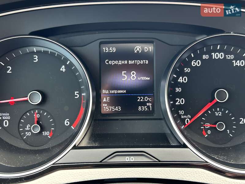 Седан Volkswagen Passat 2020 в Львове