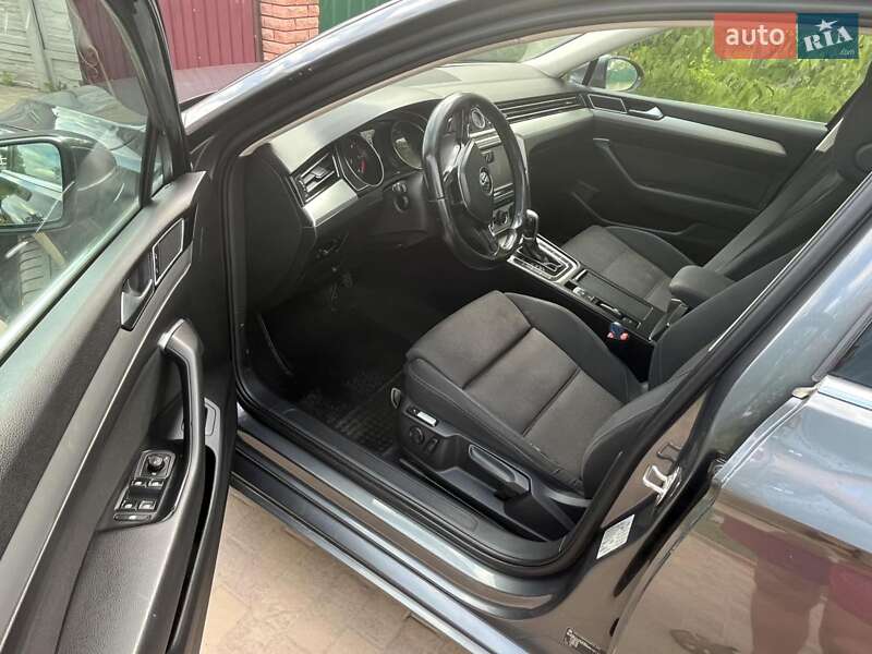 Универсал Volkswagen Passat 2016 в Виннице