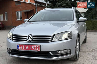 Універсал Volkswagen Passat 2012 в Кременці
