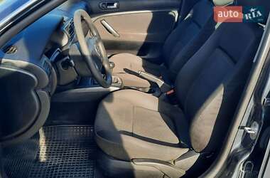 Универсал Volkswagen Passat 2001 в 