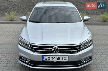 Седан Volkswagen Passat 2017 в 
