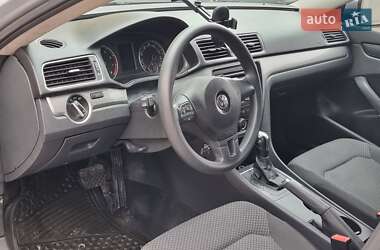 Седан Volkswagen Passat 2014 в 