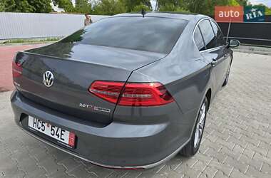Седан Volkswagen Passat 2016 в 