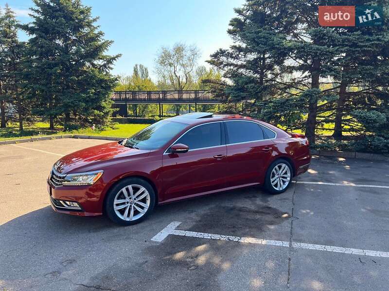 Седан Volkswagen Passat 2018 в Кривом Роге