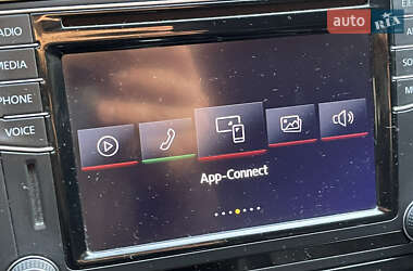 Седан Volkswagen Passat 2018 в 