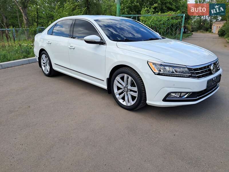 Седан Volkswagen Passat 2017 в Кривому Розі