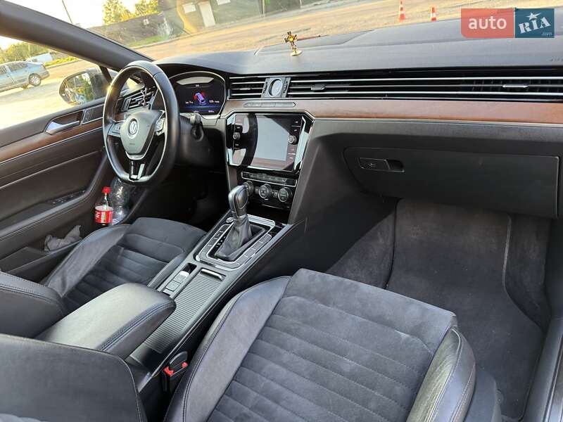Универсал Volkswagen Passat 2018 в Шепетовке