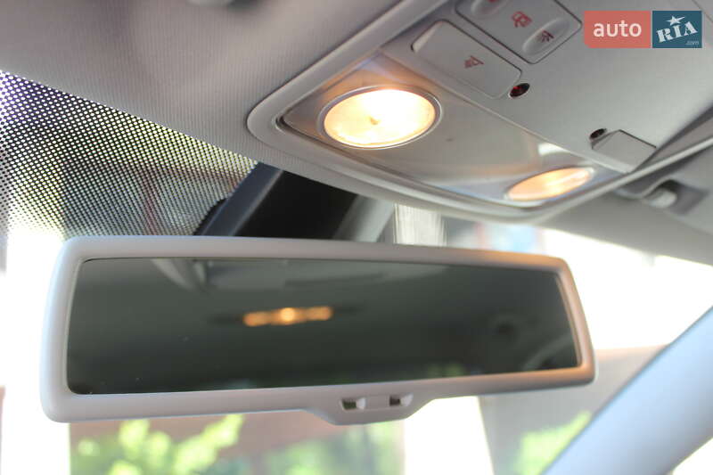 Седан Volkswagen Passat 2008 в Днепре