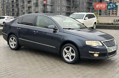 Седан Volkswagen Passat 2008 в 