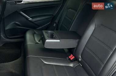 Седан Volkswagen Passat 2018 в 