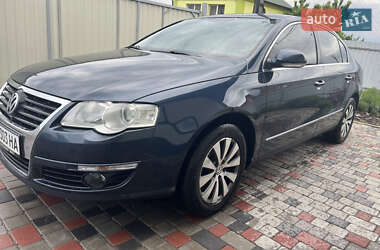 Седан Volkswagen Passat 2007 в Хмельницком