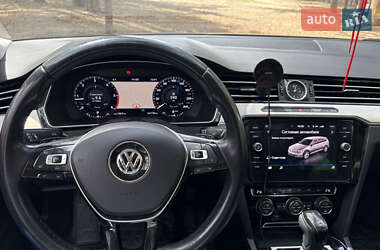 Универсал Volkswagen Passat 2017 в 