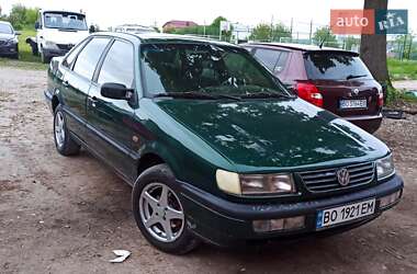 Седан Volkswagen Passat 1996 в Тернополе