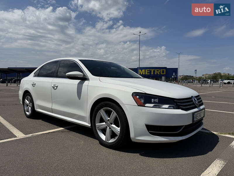 Volkswagen Passat 2011