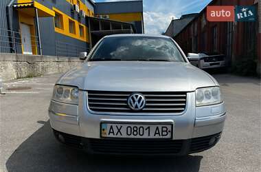 Седан Volkswagen Passat 2003 в Харькове