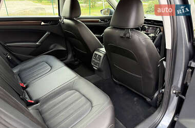 Седан Volkswagen Passat 2020 в 
