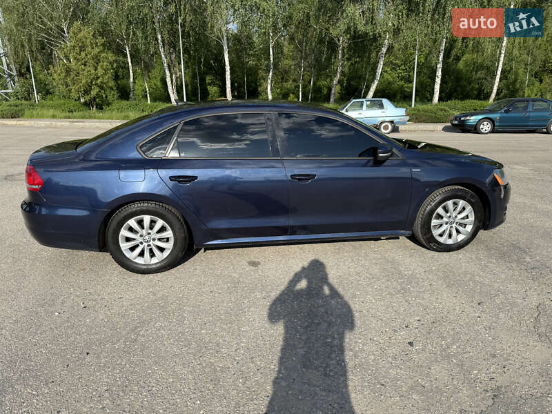 Седан Volkswagen Passat 2015 в Харькове