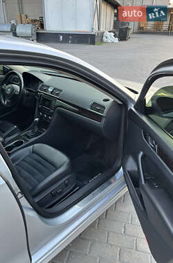 Седан Volkswagen Passat 2013 в 