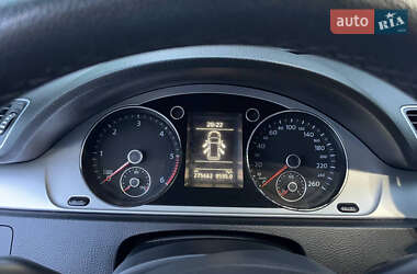 Универсал Volkswagen Passat 2013 в 