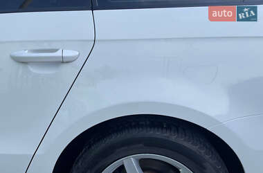Универсал Volkswagen Passat 2013 в 