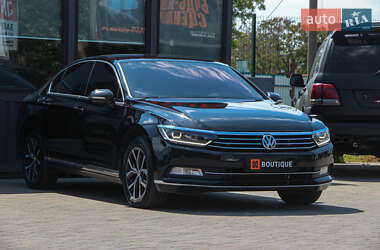Седан Volkswagen Passat 2018 в 