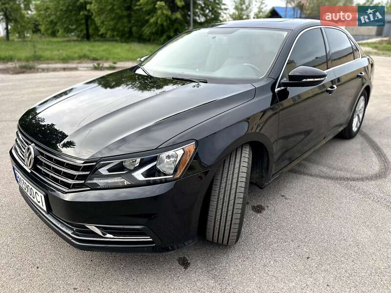 Седан Volkswagen Passat 2018 в Шостке