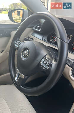 Универсал Volkswagen Passat 2014 в 