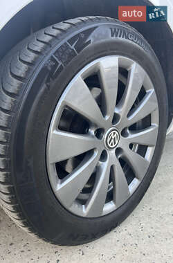 Универсал Volkswagen Passat 2014 в 