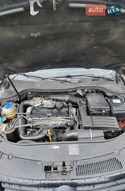 Седан Volkswagen Passat 2006 в Вараше