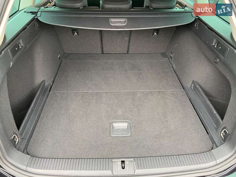 Универсал Volkswagen Passat 2017 в Черновцах