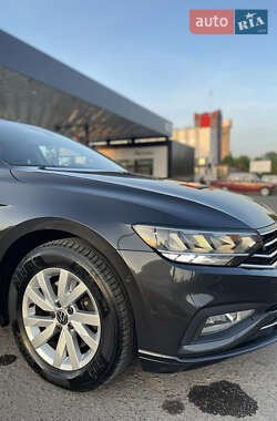 Универсал Volkswagen Passat 2020 в 