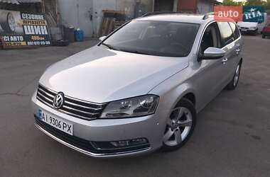 Универсал Volkswagen Passat 2011 в Киеве