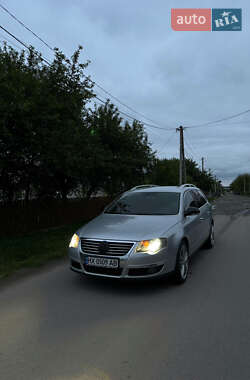 Универсал Volkswagen Passat 2006 в Хмельницком