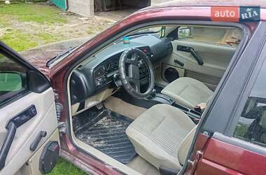 Седан Volkswagen Passat 1991 в Львові