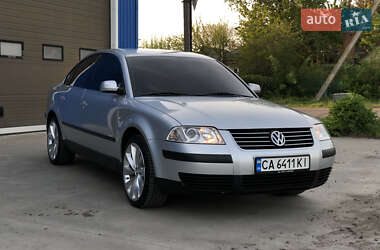Седан Volkswagen Passat 2001 в 