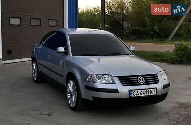 Седан Volkswagen Passat 2001 в 