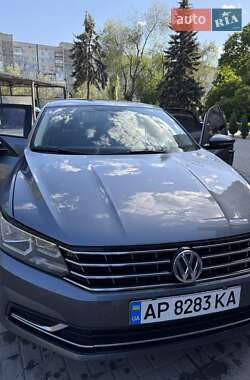 Седан Volkswagen Passat 2018 в Запоріжжі